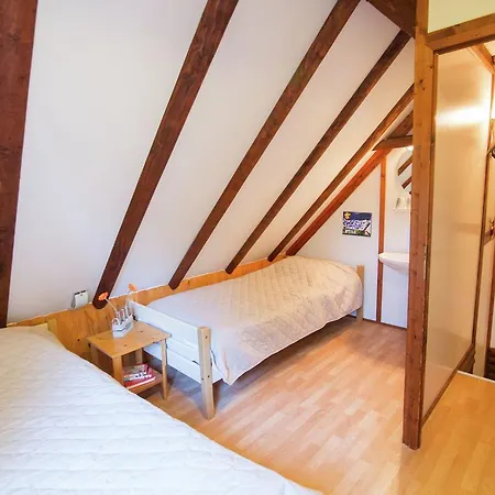Spacious In Feriendorf Near Forest Casa de Férias Frankenau