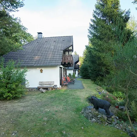 Casa de Férias Spacious In Feriendorf Near Forest Frankenau